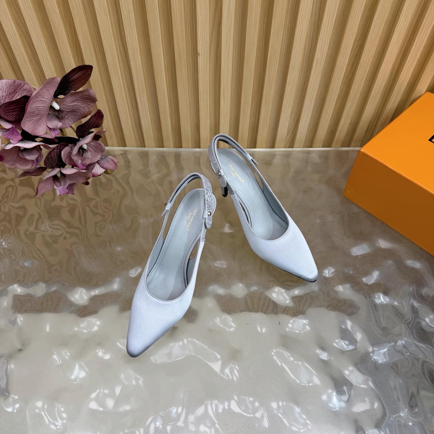 Women's high heels
